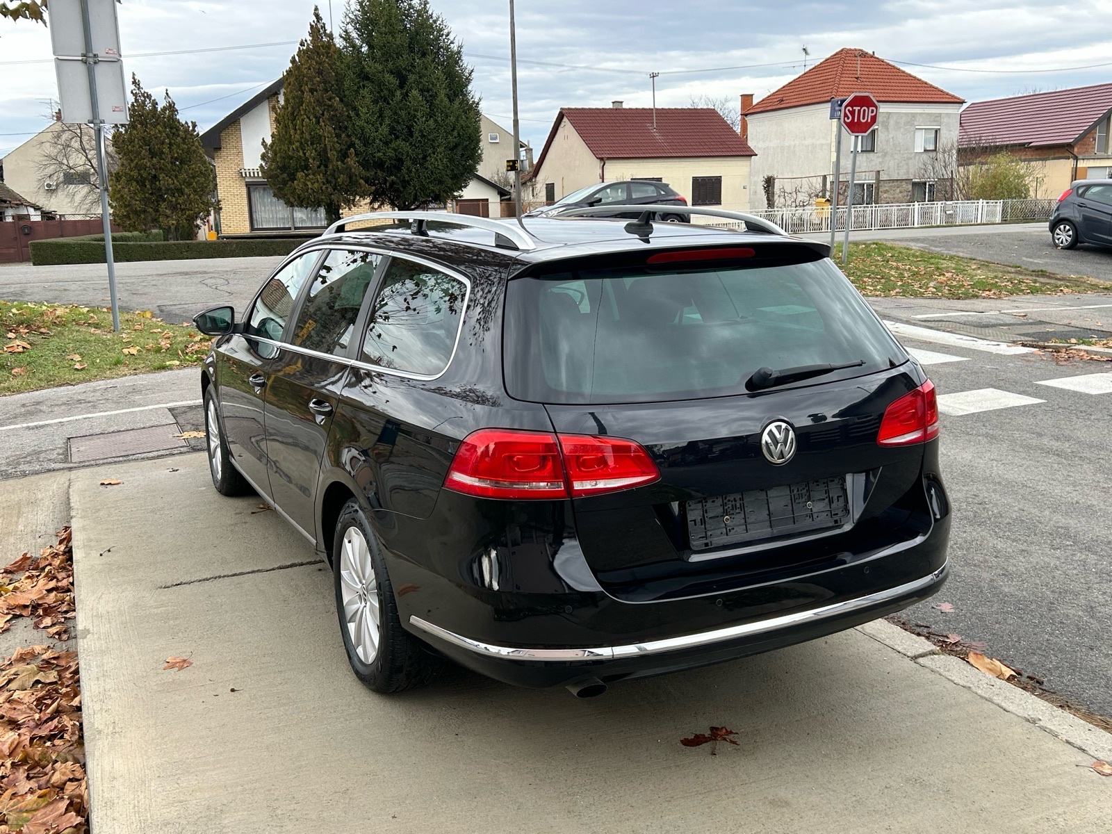 VW Passat Variant 1,6 TDI BMT NAVIGACIJA TEMPOMAT NA IME KUPCA, fotografija 4