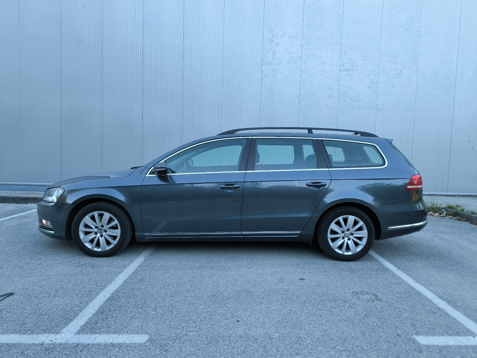 VW Passat Variant 1.6 TDI Comfortline | Reg. 03/27 | 9 god. u vlasništ, fotografija 3