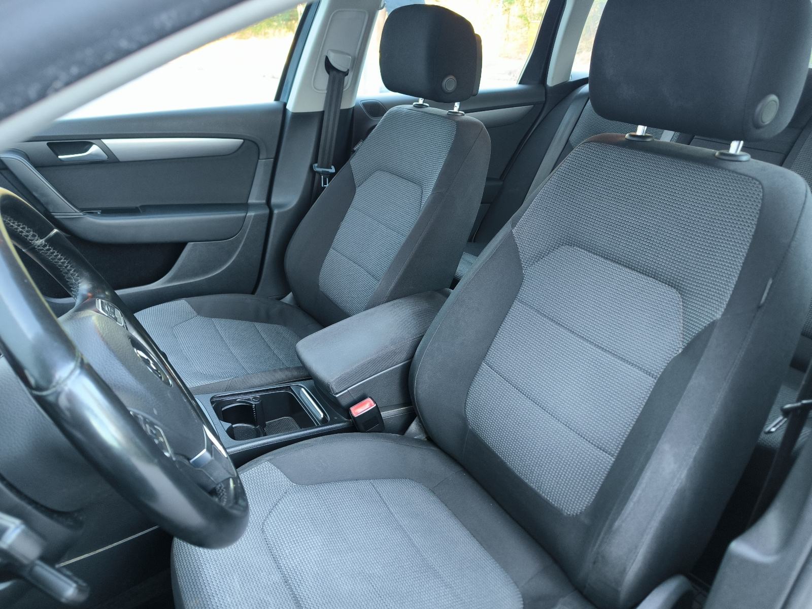 VW Passat Variant 1.6 TDI Comfortline | Reg. 03/27 | 9 god. u vlasništ, fotografija 8