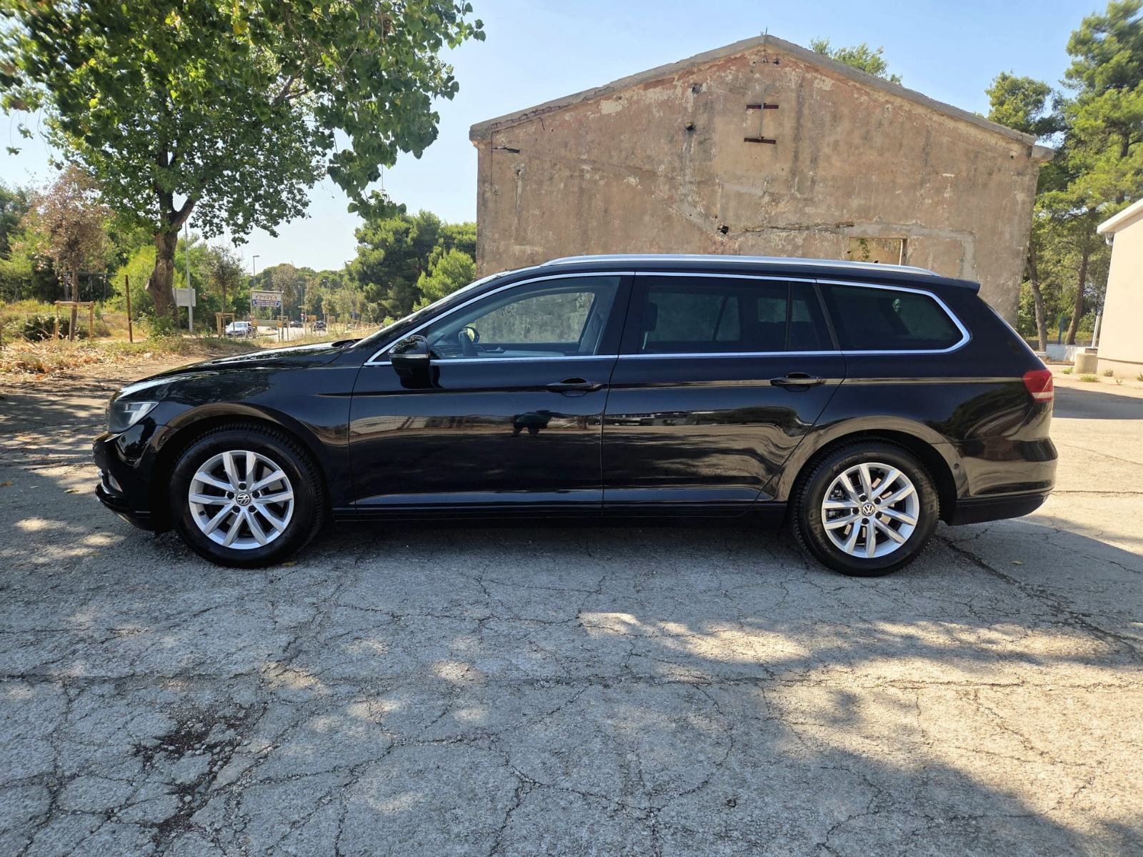 VW Passat Variant 1,6 TDI Sport Style, fotografija 9