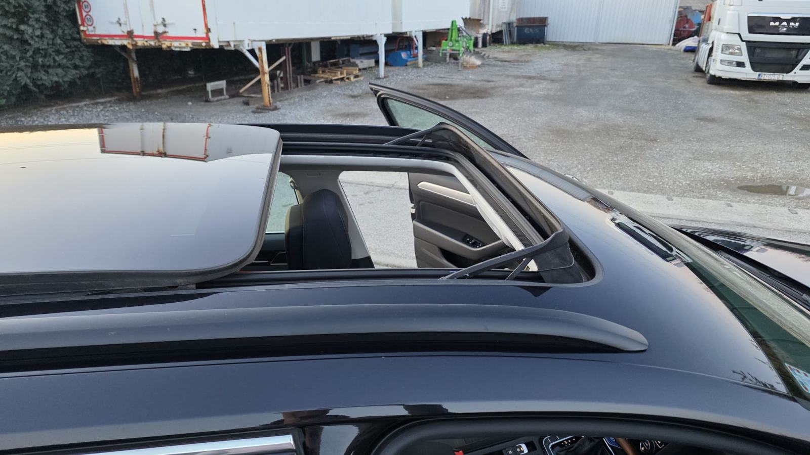 VW Passat Variant 1,6 TDI DSG - REDIZAJN - PANORAMA!, fotografija 18