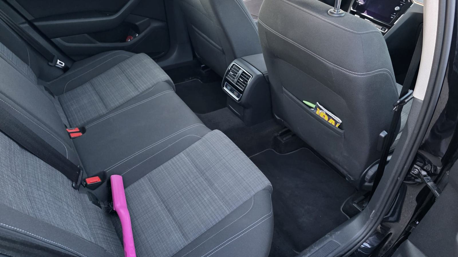 VW Passat Variant 1,6 TDI DSG - REDIZAJN - PANORAMA!, fotografija 17