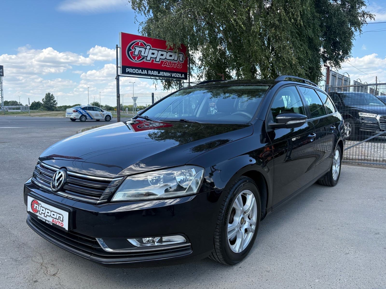 VW Passat Variant 1,6 TDI REG:04/2027 - KLIMA - AUTOKREDIT, fotografija 1