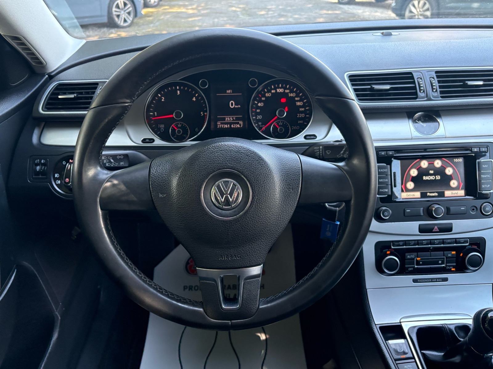 VW Passat Variant 1,6 TDI REG:09/2026 - KLIMA - AUTOKREDIT, fotografija 15