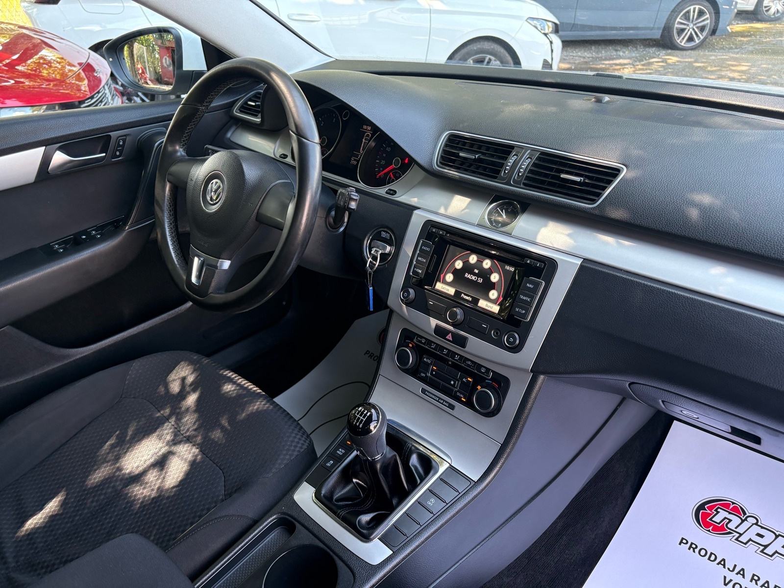 VW Passat Variant 1,6 TDI REG:09/2026 - KLIMA - AUTOKREDIT, fotografija 17