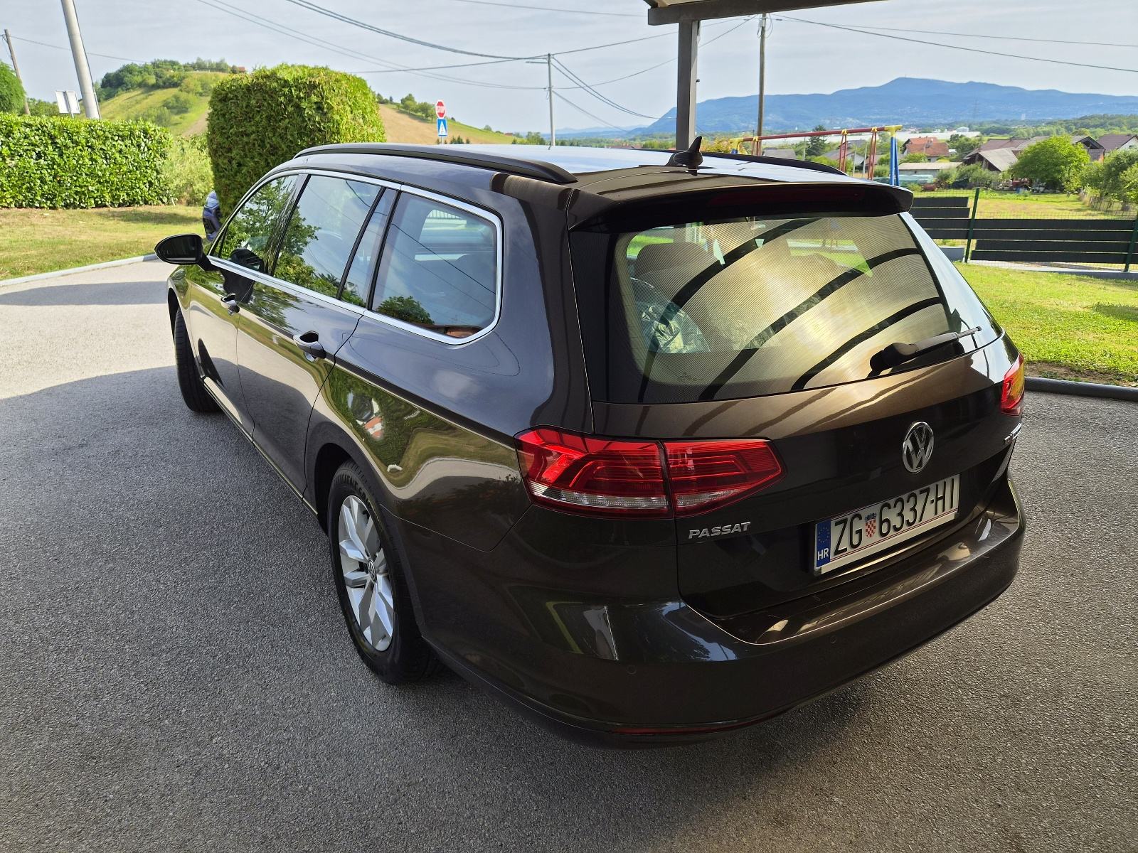 VW Passat Variant 1,6 TDI [Reg.1 God.], fotografija 6