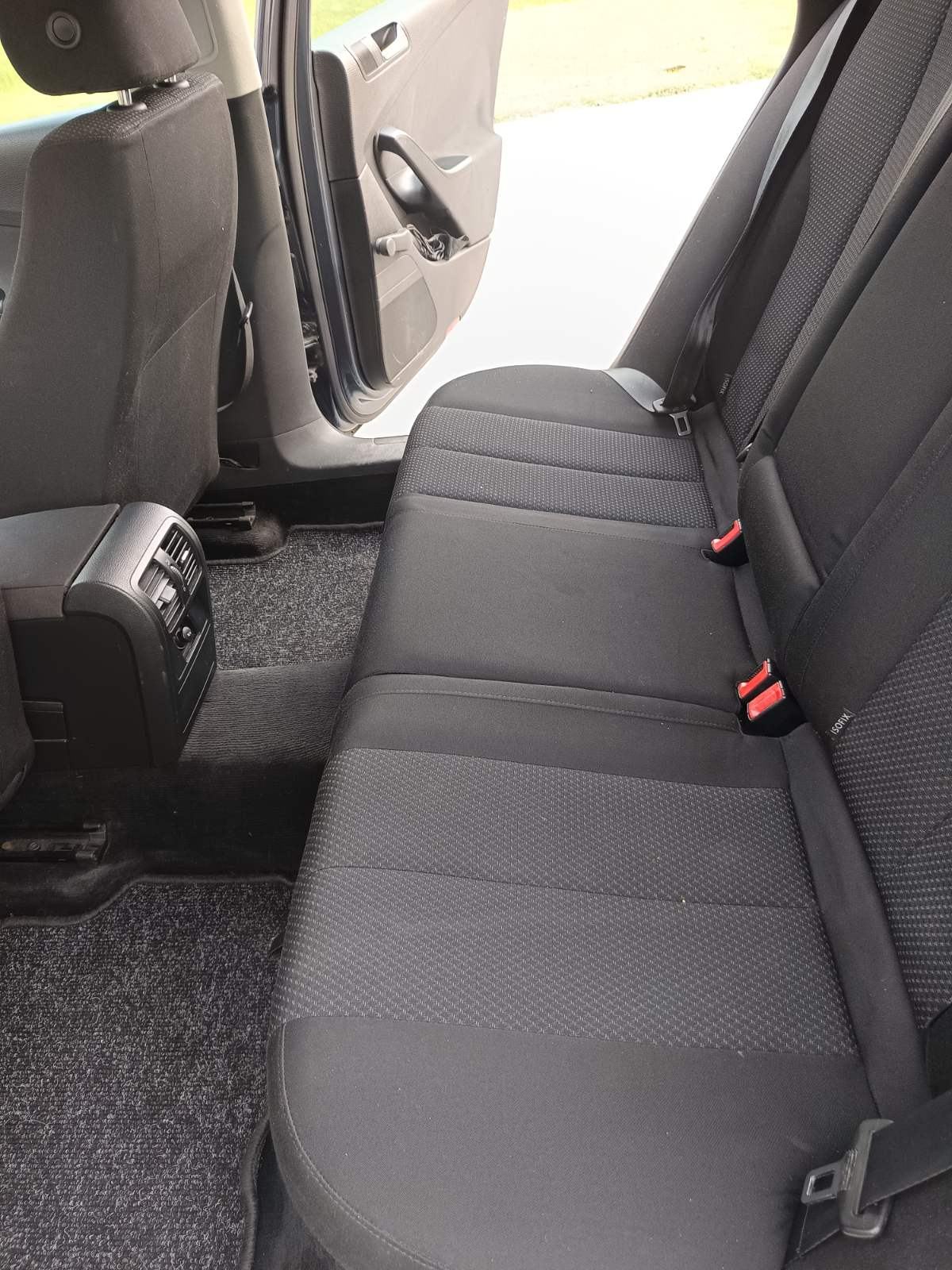 VW Passat Variant 1,6 TDI, fotografija 8