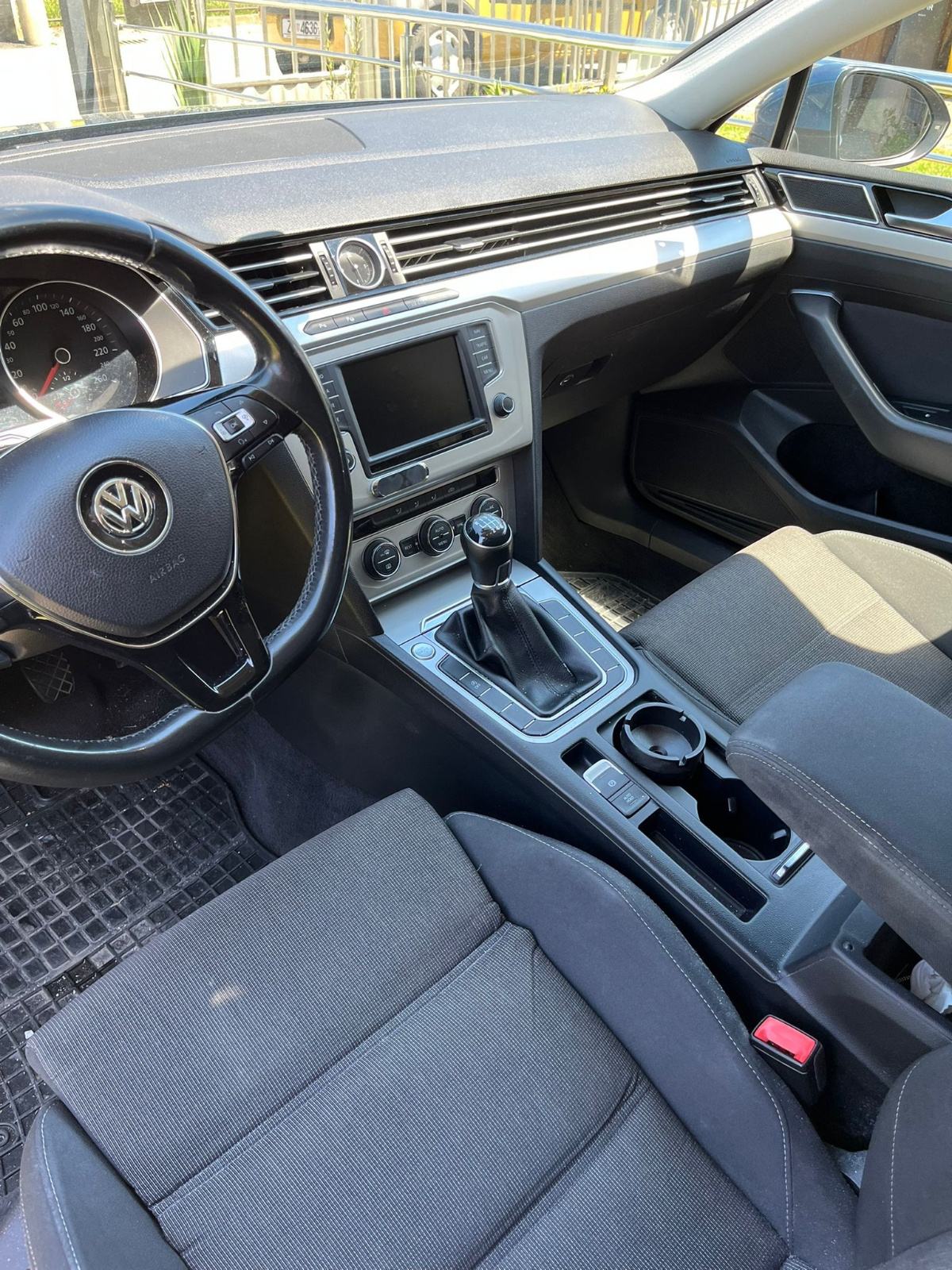 VW Passat Variant 1,6 TDI *REG do 5/27* Bez ulaganja*, fotografija 6