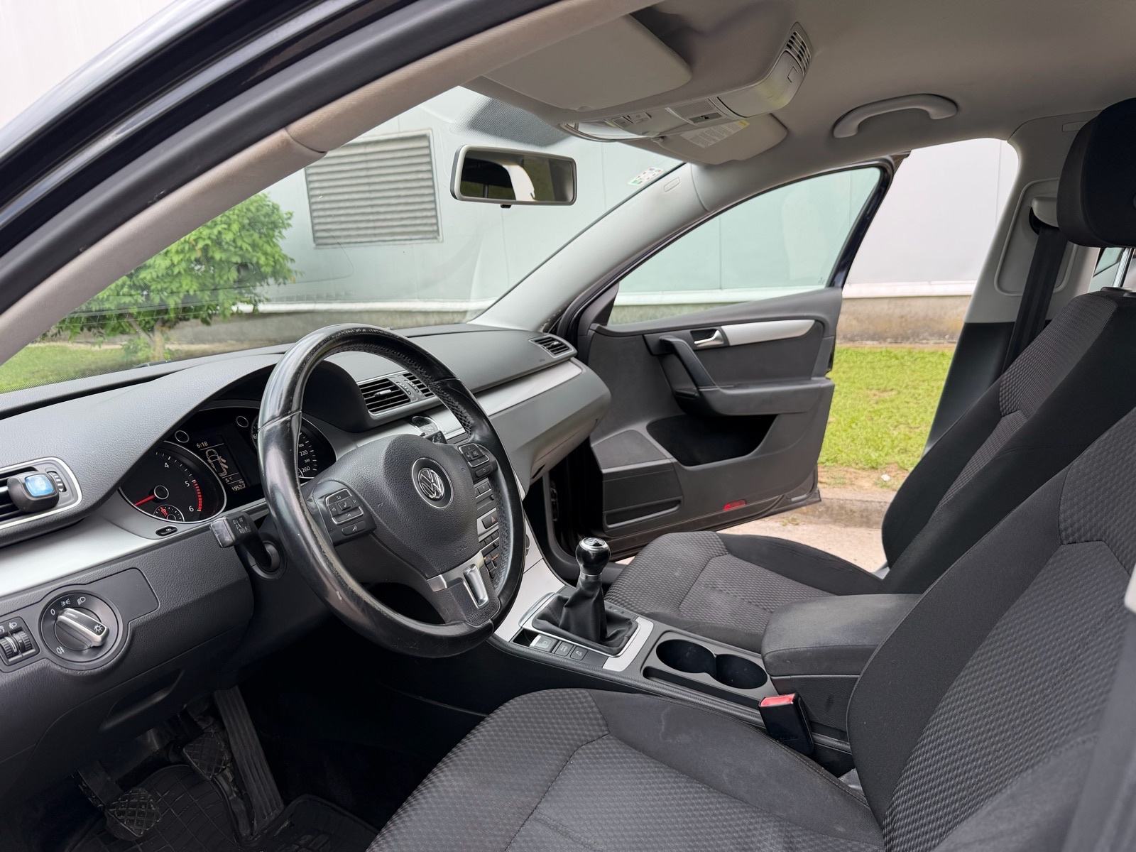 VW Passat Variant 1,6 TDI, fotografija 9