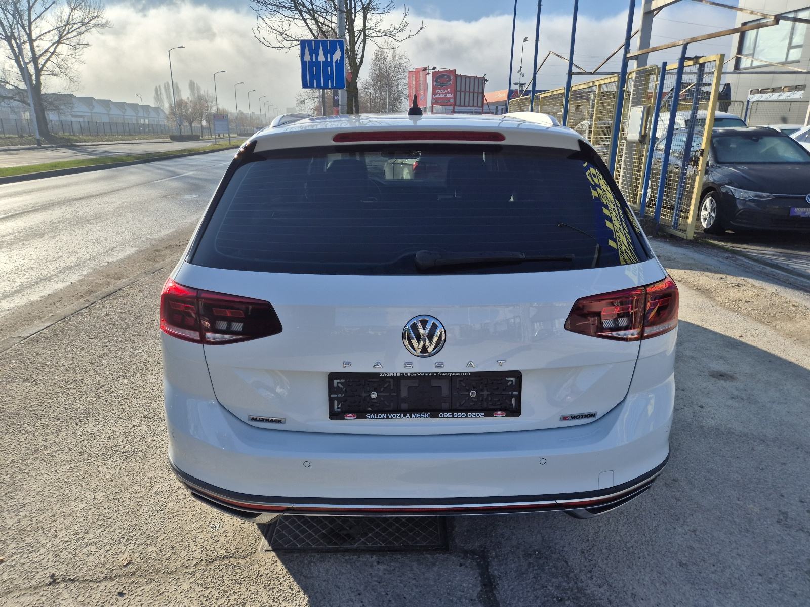 VW Passat Variant 2.0 TDi Alltrack DSG, odlično stanje, garancija.., fotografija 6