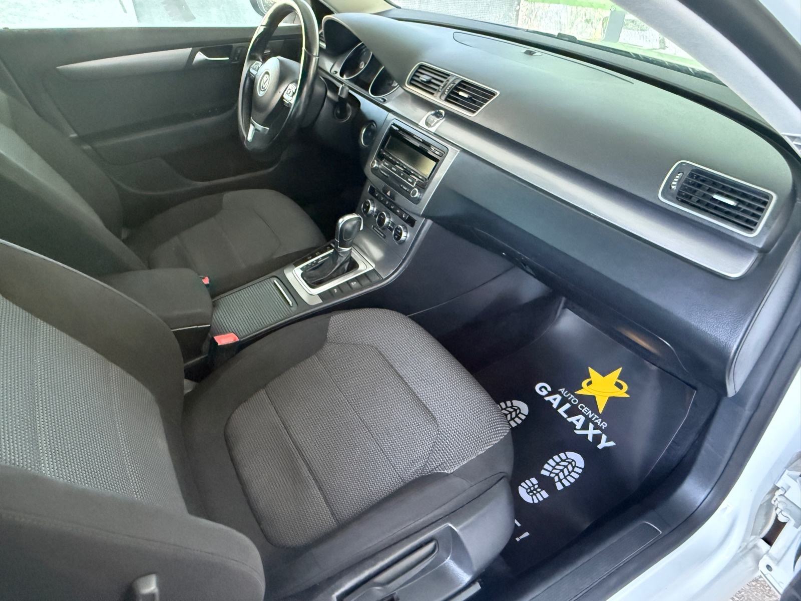 VW Passat Variant 2,0 TDI automatik✅130 KW✅VELIKI SERVIS✅, fotografija 18