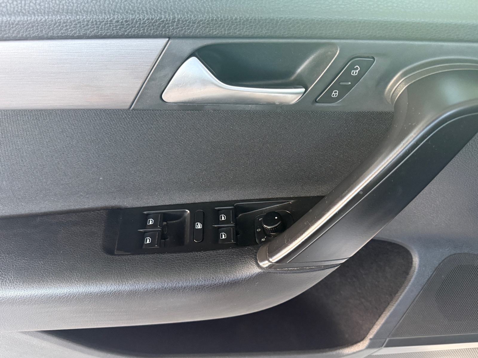 VW Passat Variant 2,0 TDI automatik✅130 KW✅VELIKI SERVIS✅, fotografija 19