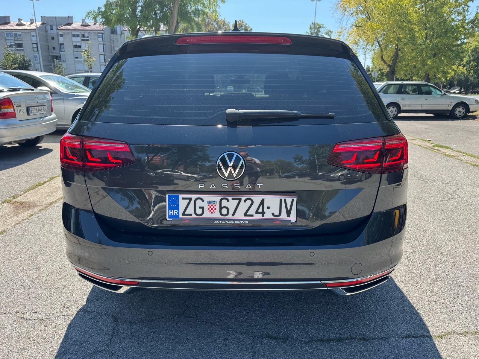 VW Passat Variant 2,0 TDI, *360 kamera*, 190ks, Elegance, Matrix, fotografija 5