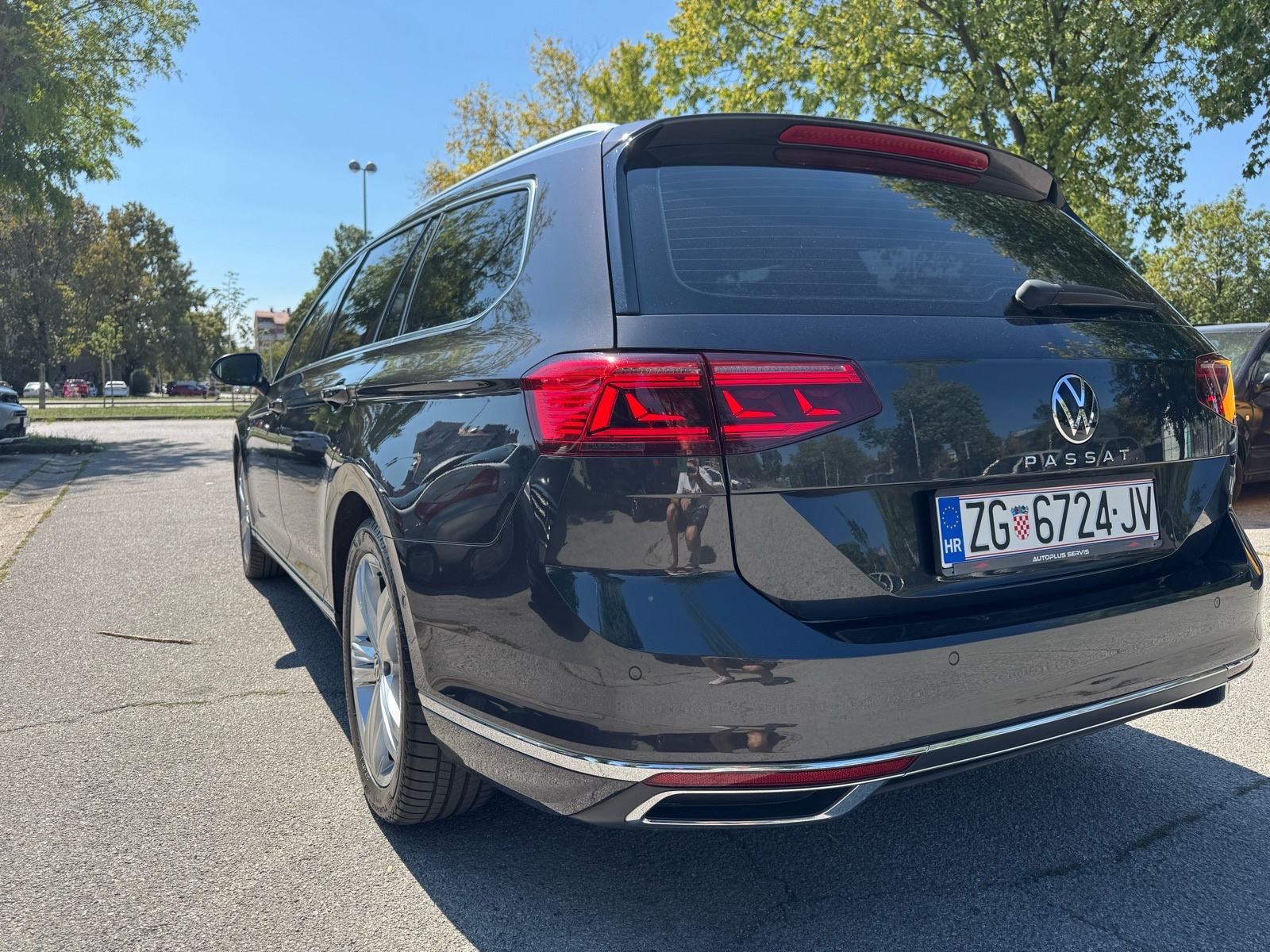 VW Passat Variant 2,0 TDI, *360 kamera*, 190ks, Elegance, Matrix, fotografija 4