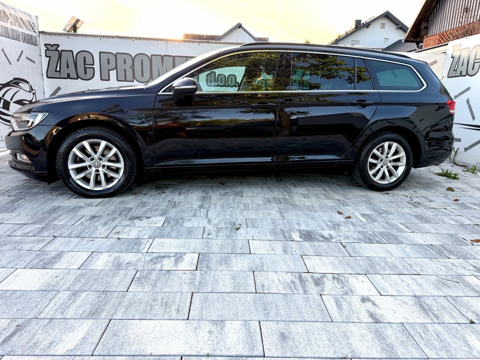VW Passat Variant 2,0 TDI automatik # KRED - KART # DOBAR AUTIČ, fotografija 11