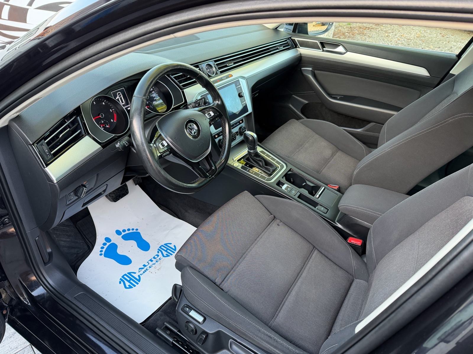 VW Passat Variant 2,0 TDI automatik # KRED - KART # DOBAR AUTIČ, fotografija 13