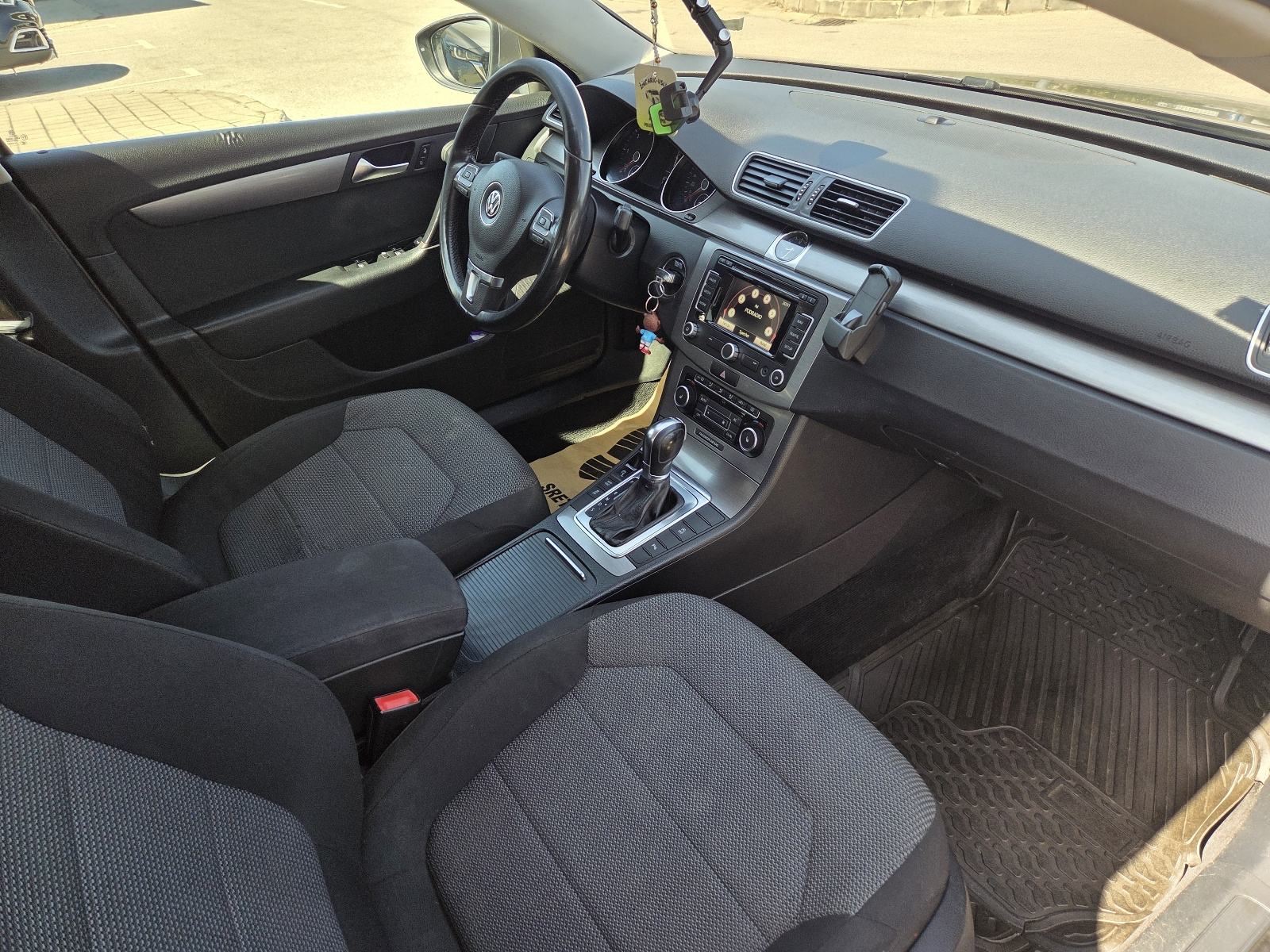VW Passat Variant 2.0 TDI automatik REG.07/2027, fotografija 13