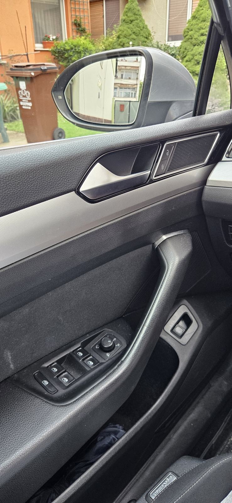 VW Passat Variant 2,0 TDI automatik, SERVISNA KNJIGA, REG. 01/2027, fotografija 5