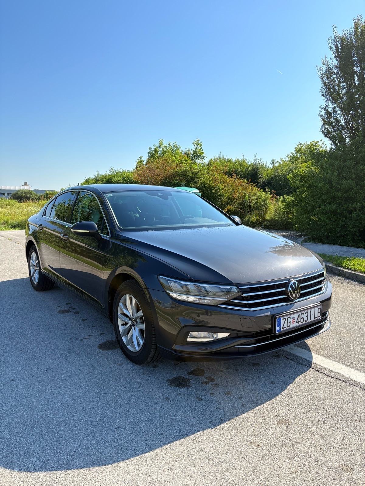 VW Passat 2.0 TDI DSG Business, HR, 1. vlasnik, reg. 06/2027, fotografija 3