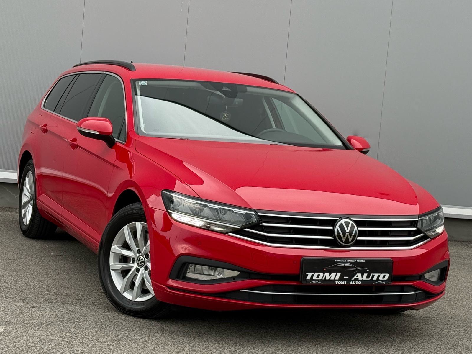 VW PASSAT VARIANT 2,0 TDI DSG BUSINESS-AUTOMATIK-VIRTUAL-ACC, fotografija 1