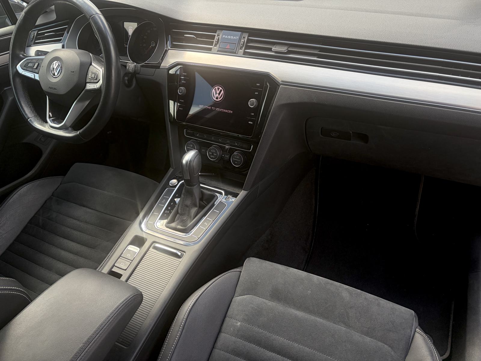 VW Passat Variant 2,0 TDI Highline *Automatik* *Top oprema* *Jamstvo*, fotografija 18
