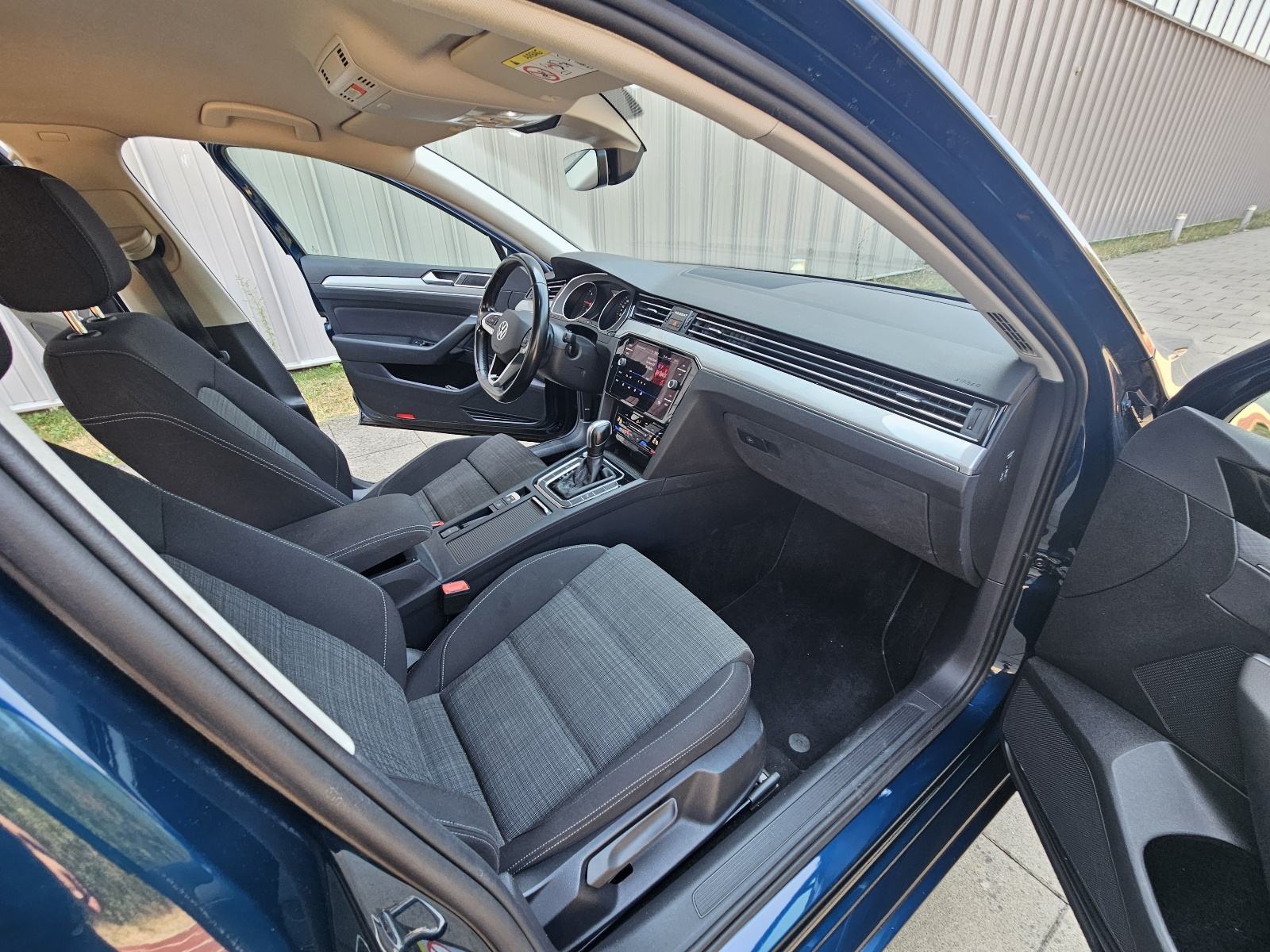 VW Passat Variant 2,0 TDI automatik, fotografija 9