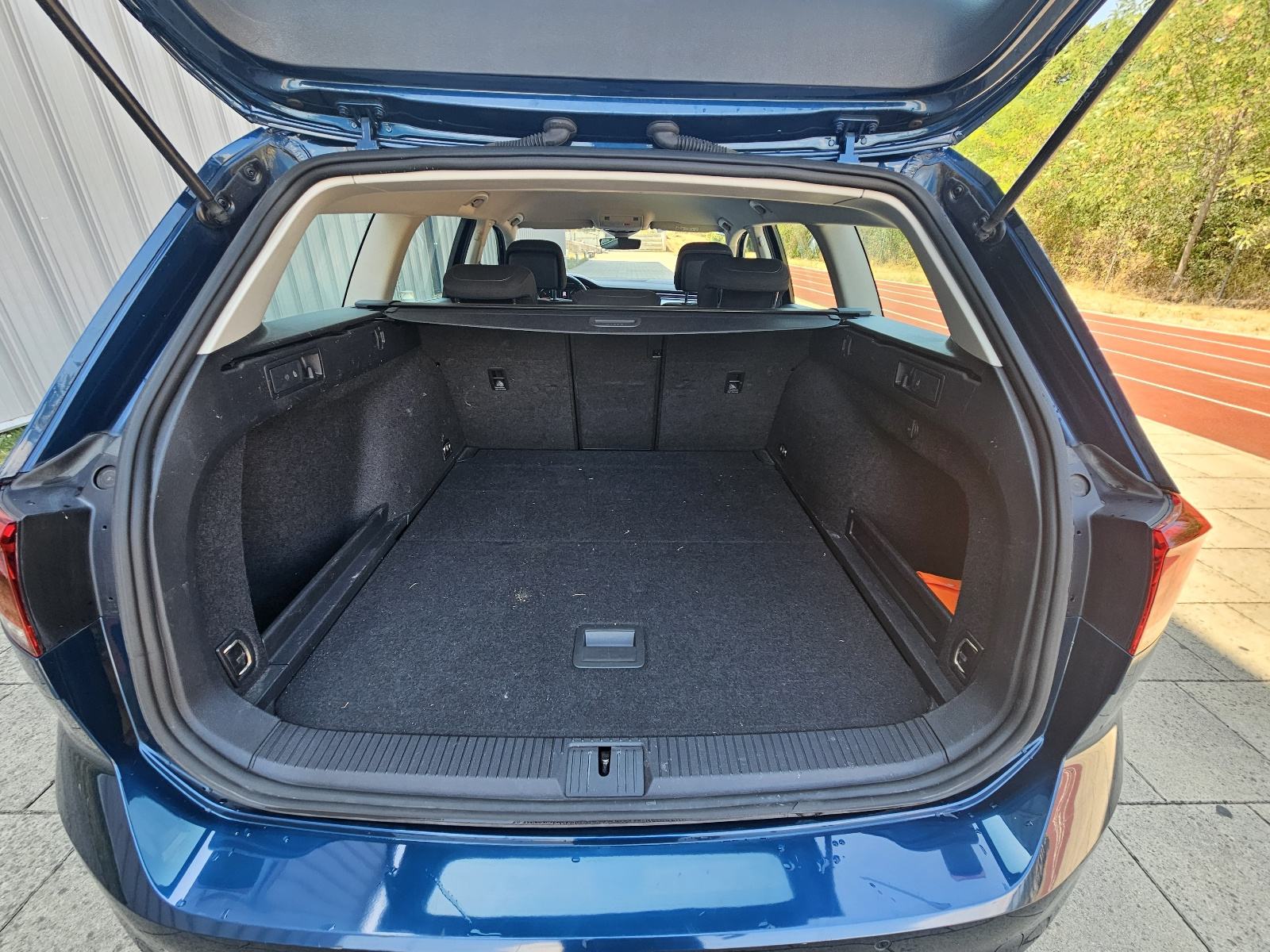 VW Passat Variant 2,0 TDI automatik, fotografija 8
