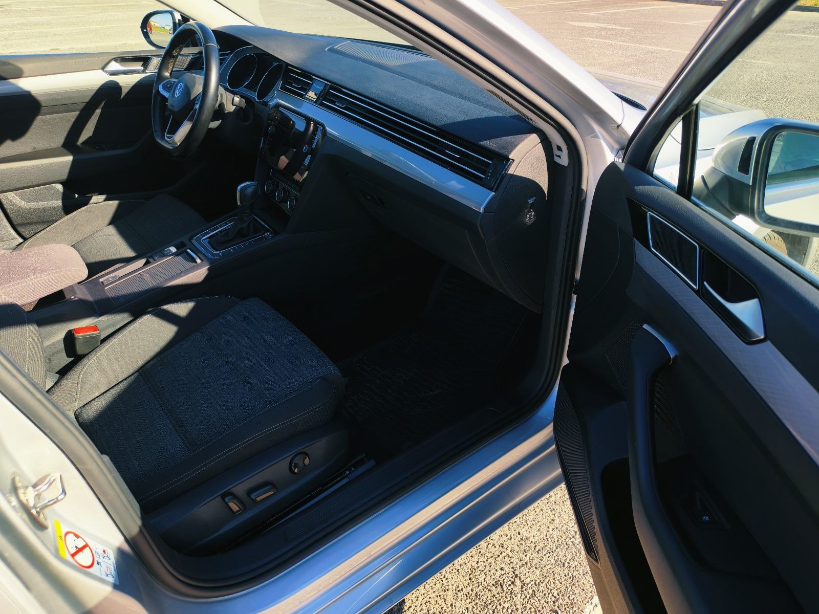VW Passat 2,0 TDI DSG AKCIJA, fotografija 6