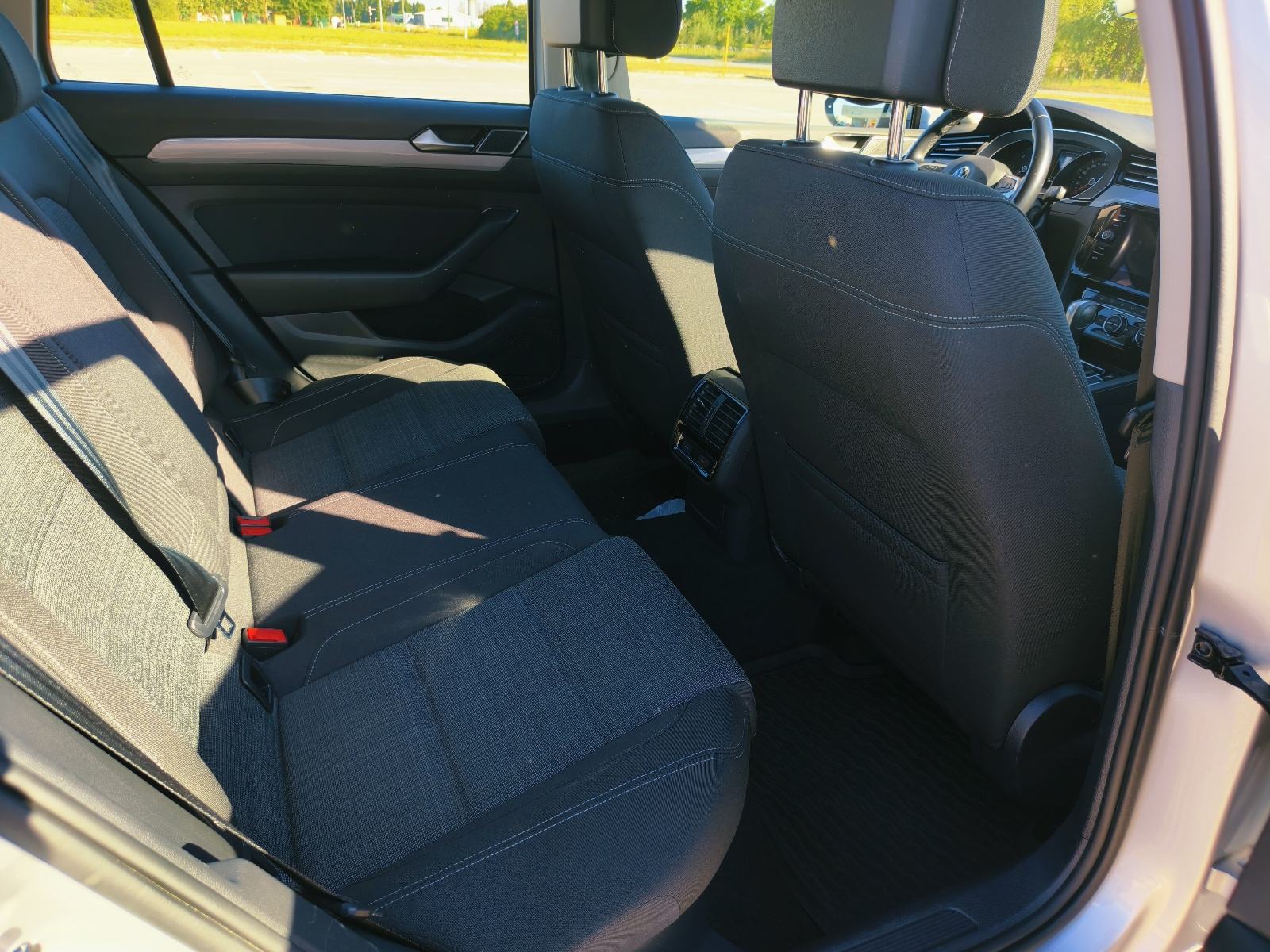 VW Passat 2,0 TDI DSG AKCIJA, fotografija 9