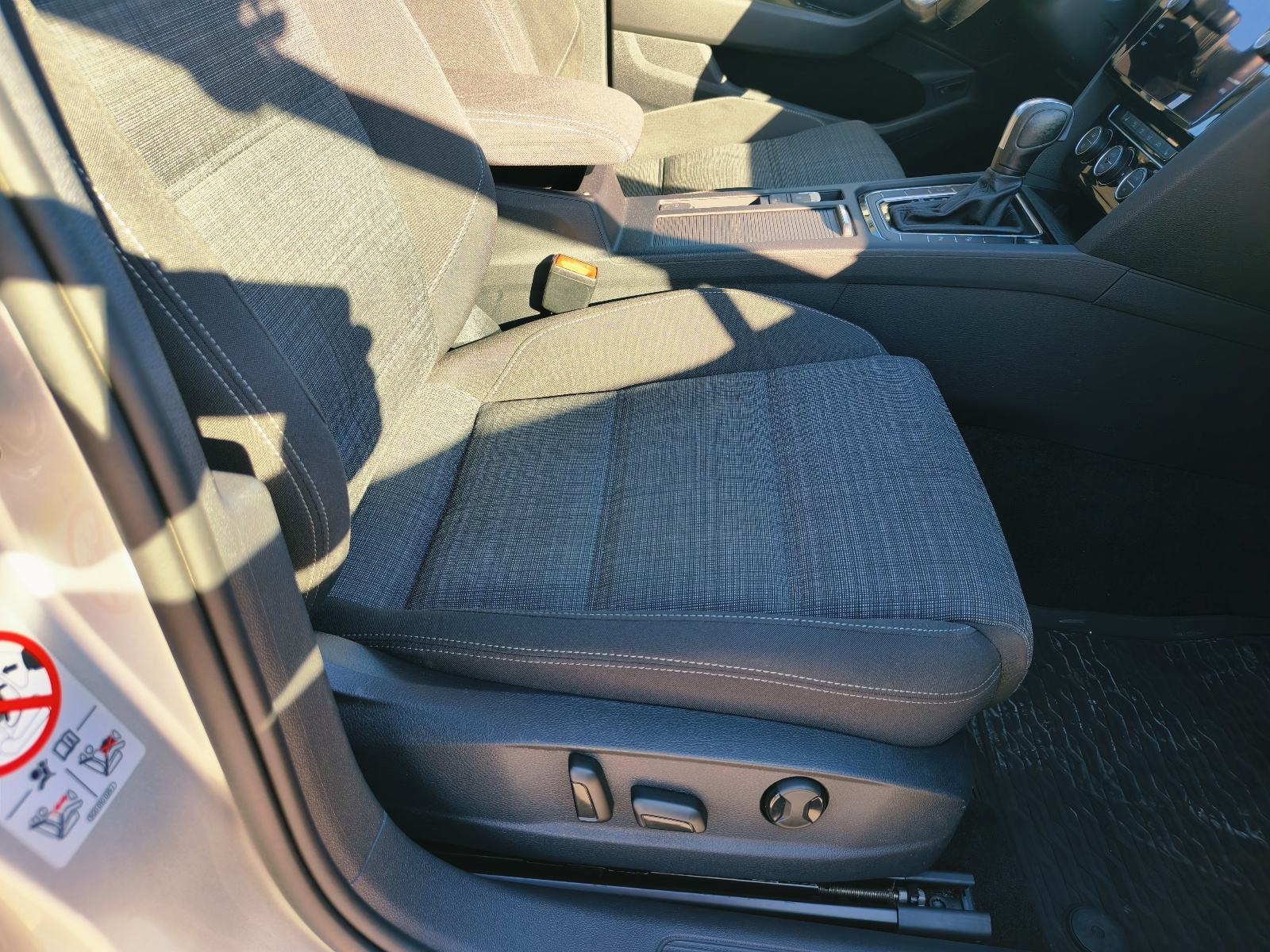 VW Passat 2,0 TDI DSG AKCIJA, fotografija 8