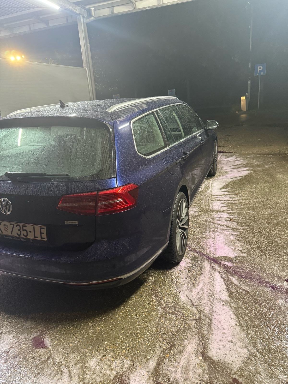 VW Passat Variant 2,0 TDI automatik Highline, fotografija 7