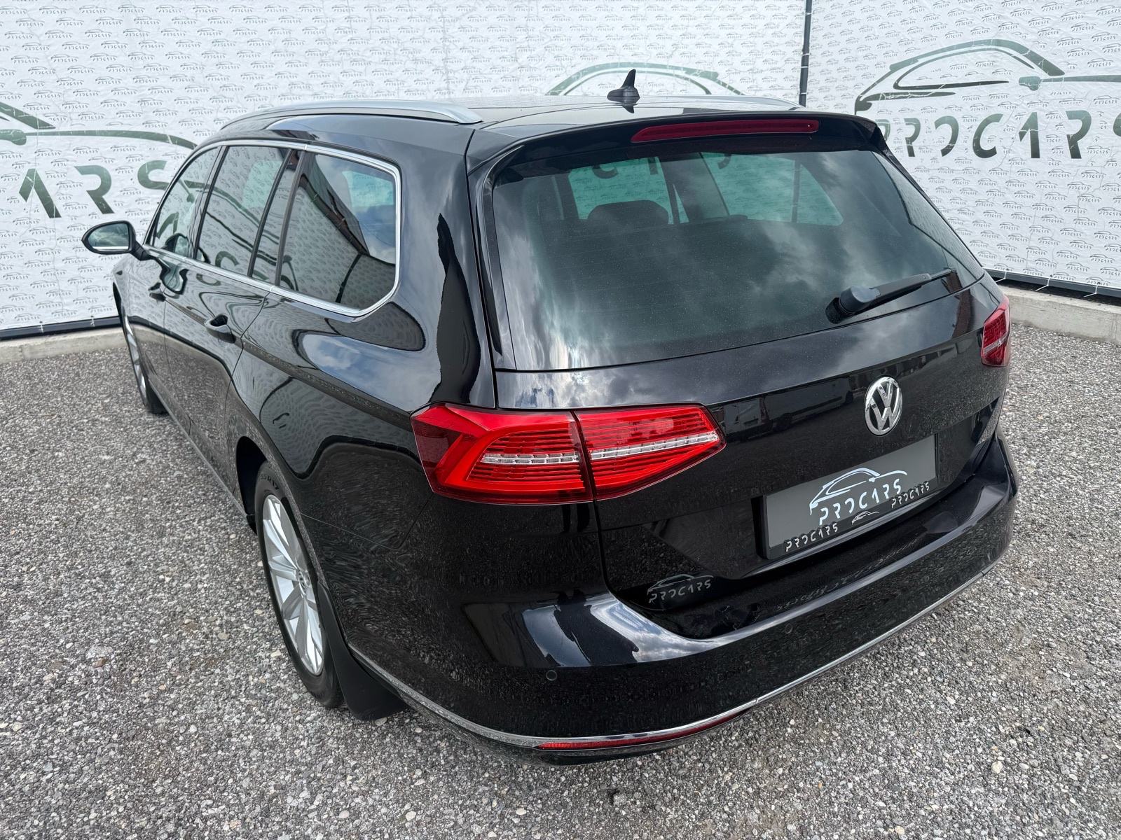 VW Passat Variant 2,0 TDI BMT DSG | HIGHLINE | ALCANTARA | KAMERA, fotografija 6