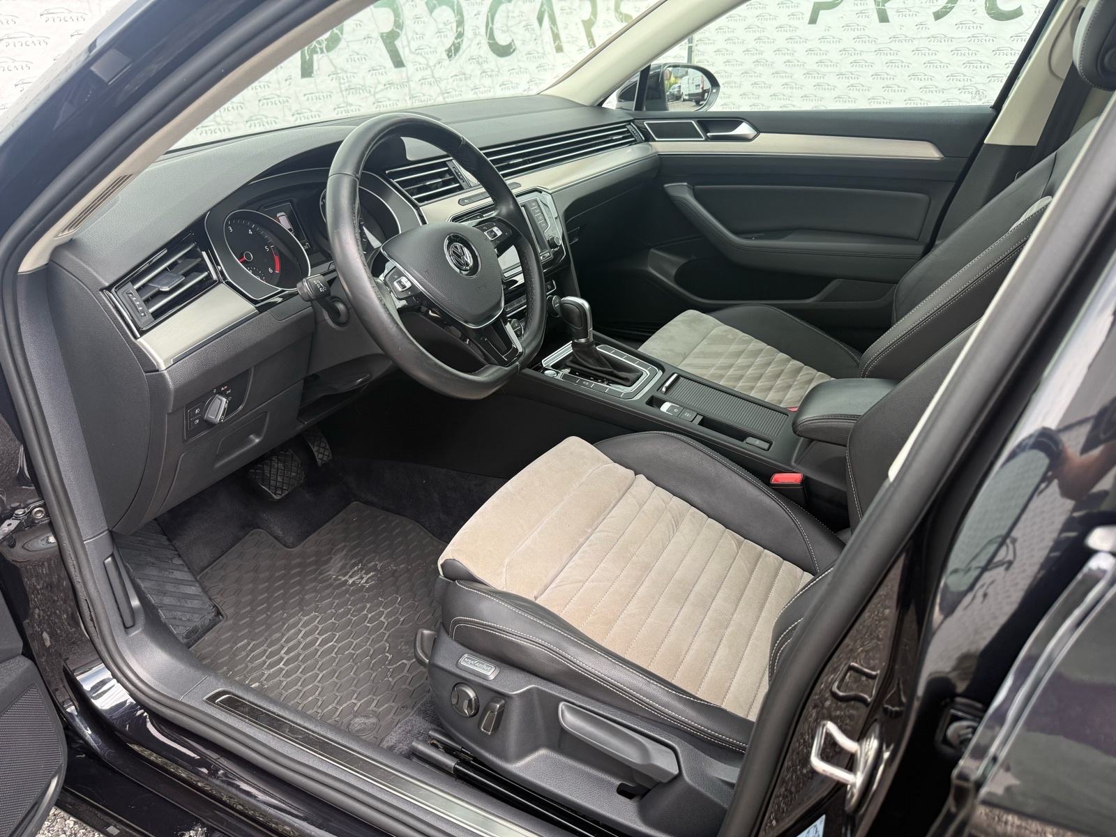 VW Passat Variant 2,0 TDI BMT DSG | HIGHLINE | ALCANTARA | KAMERA, fotografija 9