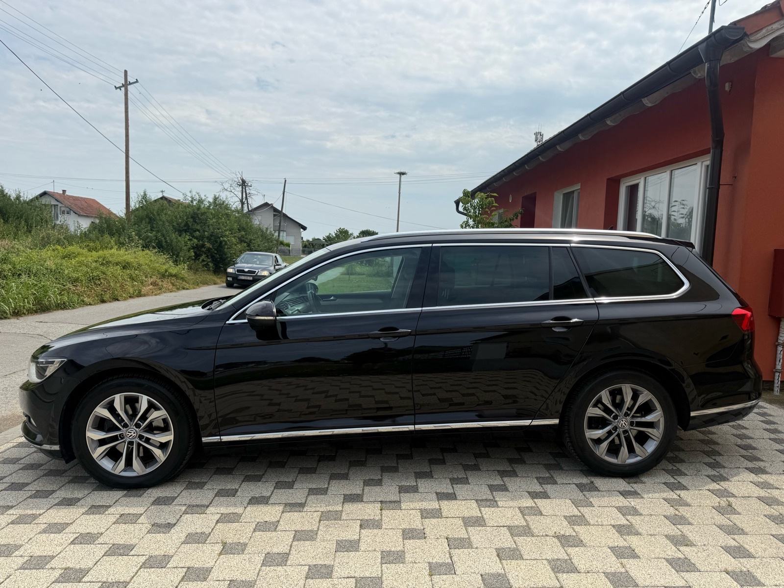 VW Passat Variant 2,0 TDI BMT DSG ** HIGHLINE**VELIKI SERVIS***, fotografija 8