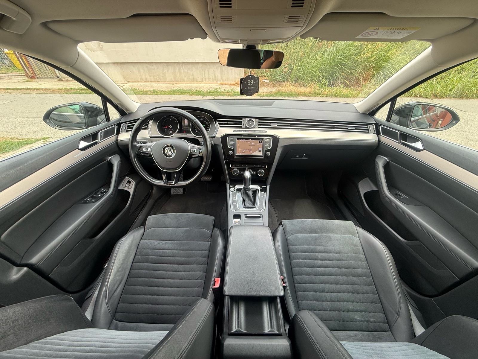 VW Passat Variant 2,0 TDI BMT DSG ** HIGHLINE**VELIKI SERVIS***, fotografija 11