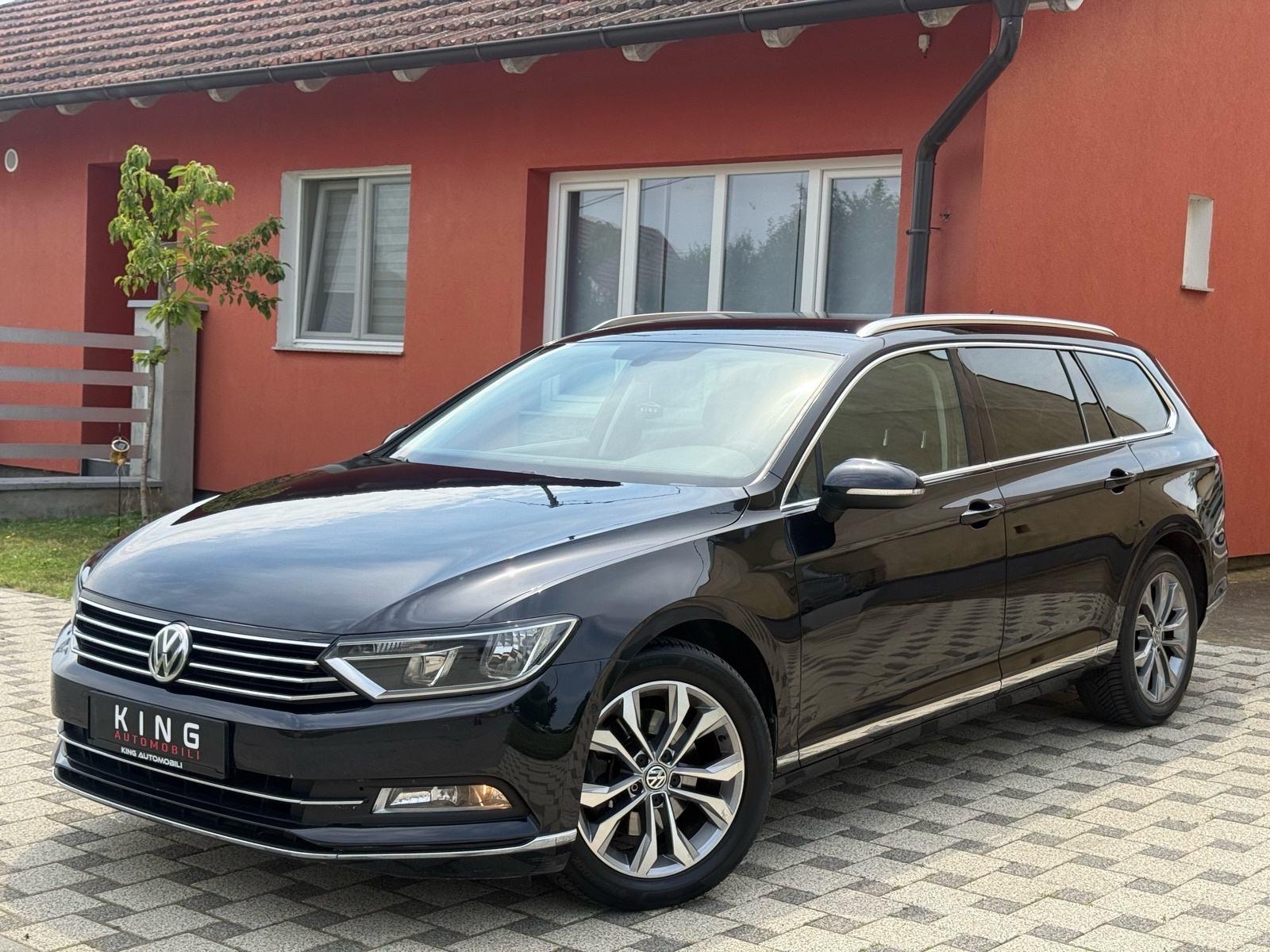 VW Passat Variant 2,0 TDI BMT DSG ** HIGHLINE**VELIKI SERVIS***, fotografija 1