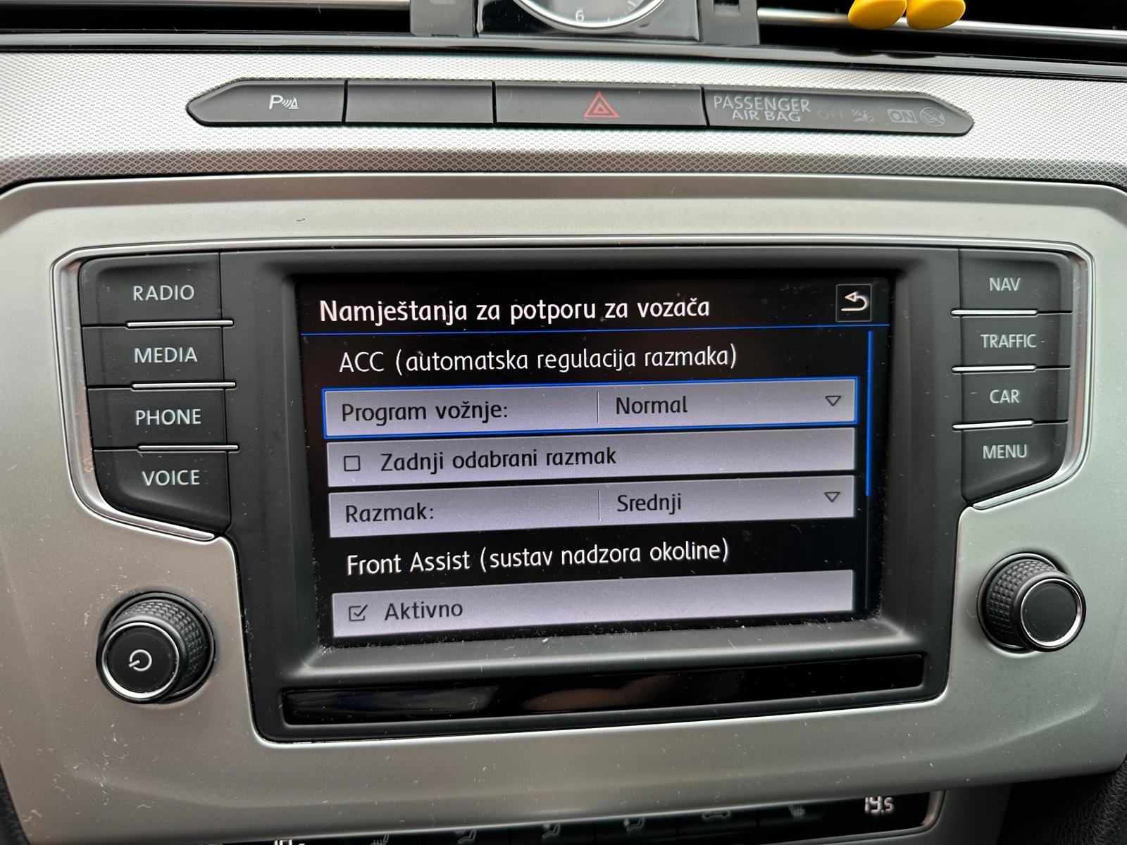 VW Passat Variant 2,0 TDI BMT DSG automatik, fotografija 17