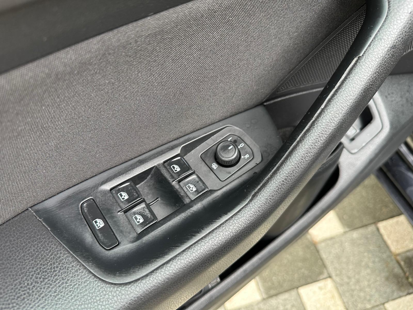 VW Passat Variant 2,0 TDI BMT DSG automatik, fotografija 10