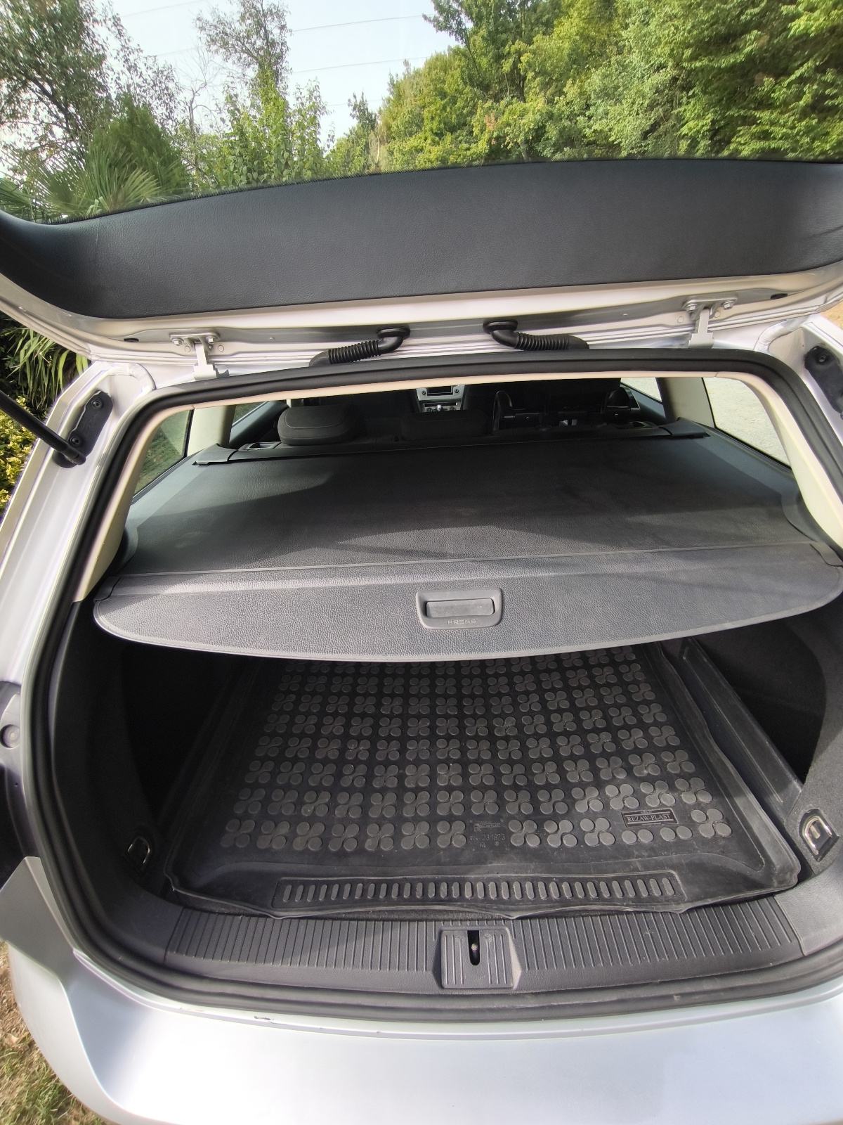 VW Passat Variant 2,0 TDI BMT DSG automatik, fotografija 8
