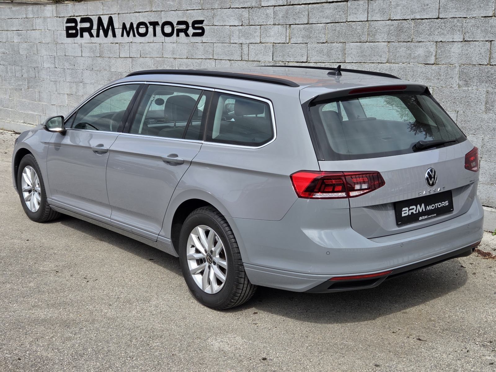 VW Passat Variant 2,0 TDI BMT DSG Elegance --2023.g.--42.500km--, fotografija 5