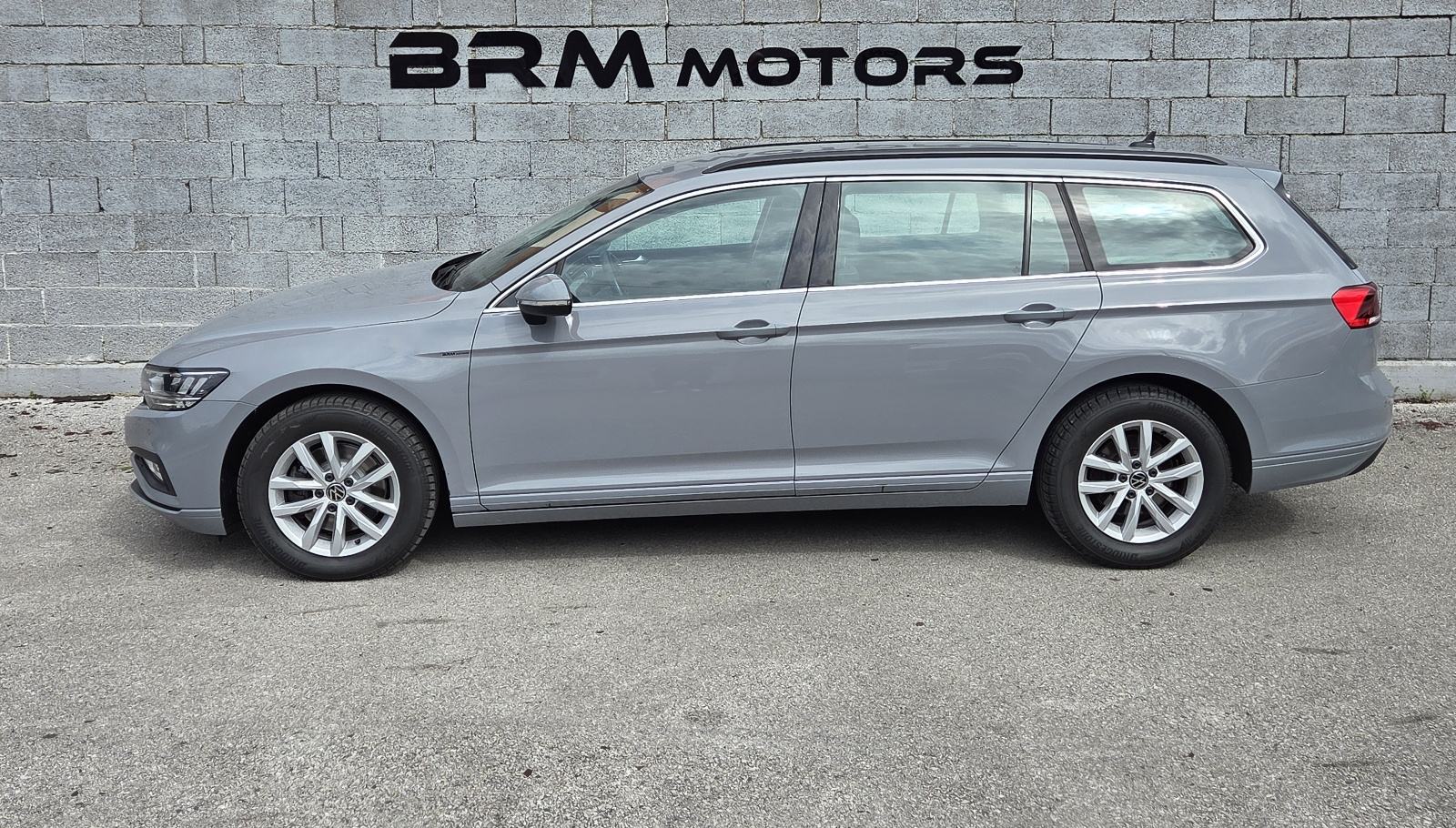 VW Passat Variant 2,0 TDI BMT DSG Elegance --2023.g.--42.500km--, fotografija 4