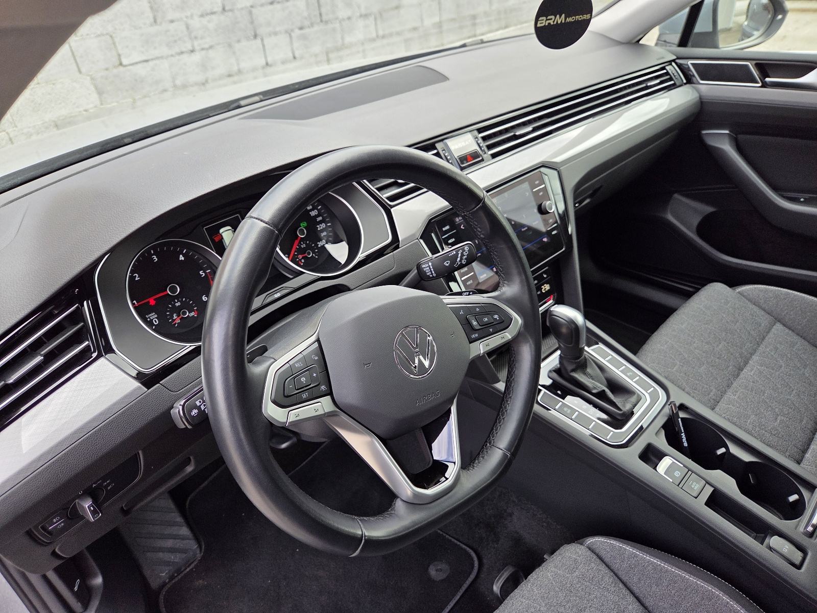VW Passat Variant 2,0 TDI BMT DSG Elegance --2023.g.--42.500km--, fotografija 13