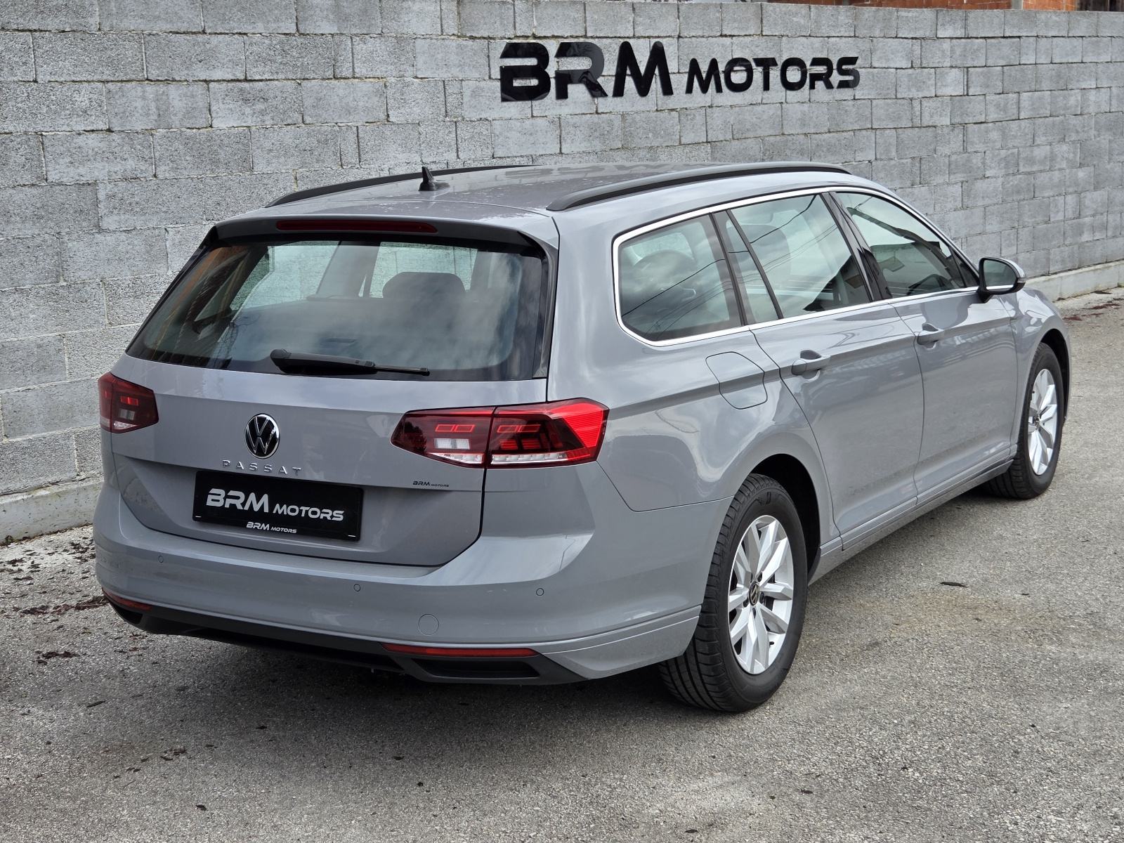 VW Passat Variant 2,0 TDI BMT DSG Elegance --2023.g.--42.500km--, fotografija 8