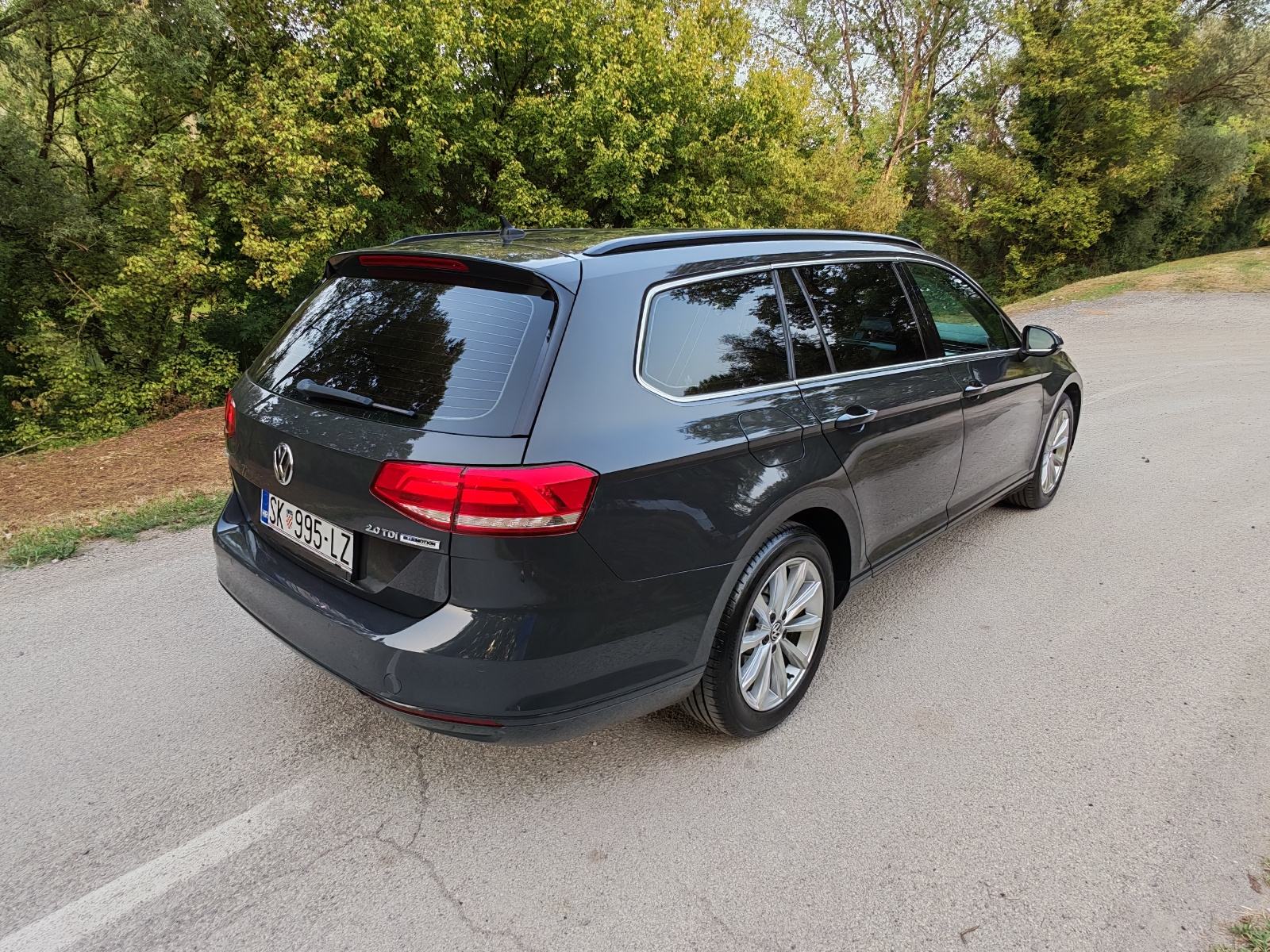 VW Passat Variant 2,0 TDI BMT DSG *svi servisi*, fotografija 4