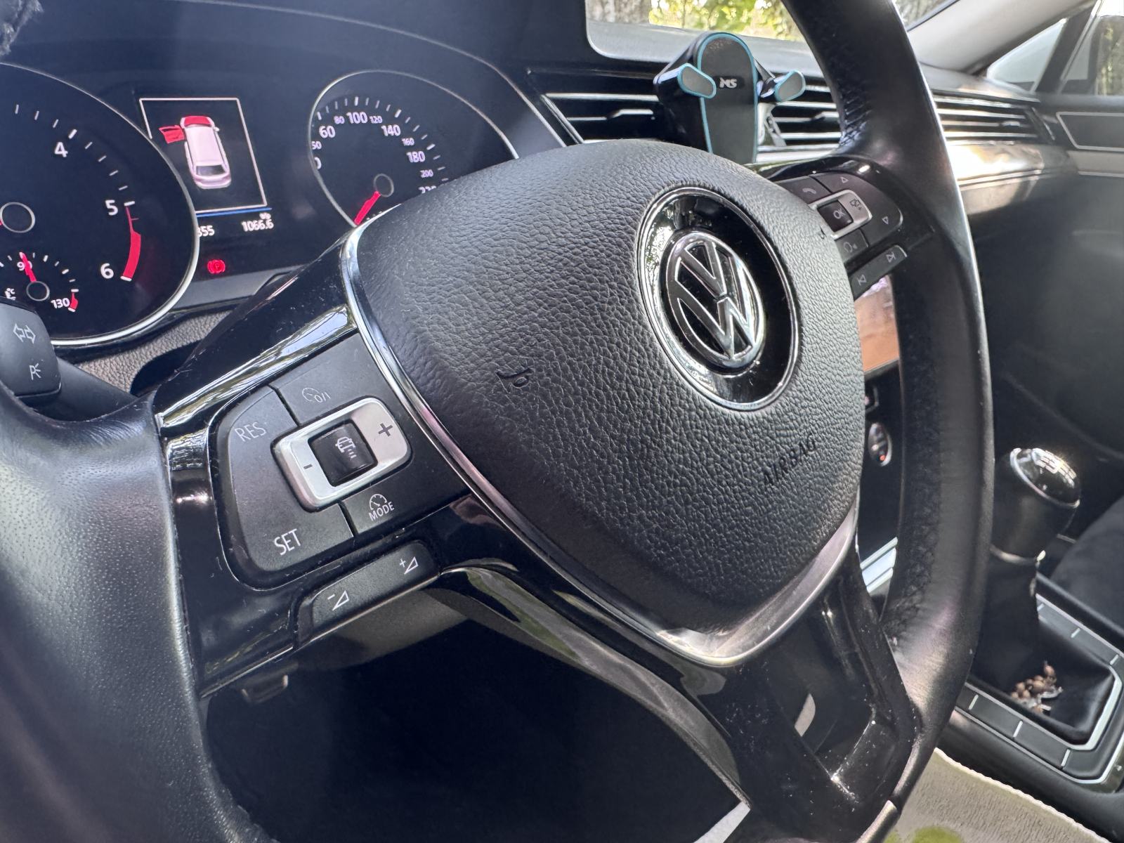 VW Passat Variant 2,0 TDI BMT, fotografija 13