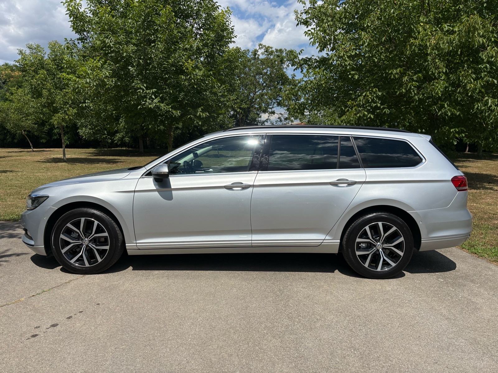VW Passat Variant 2,0 TDI COMFORTLINE - TECH, fotografija 2