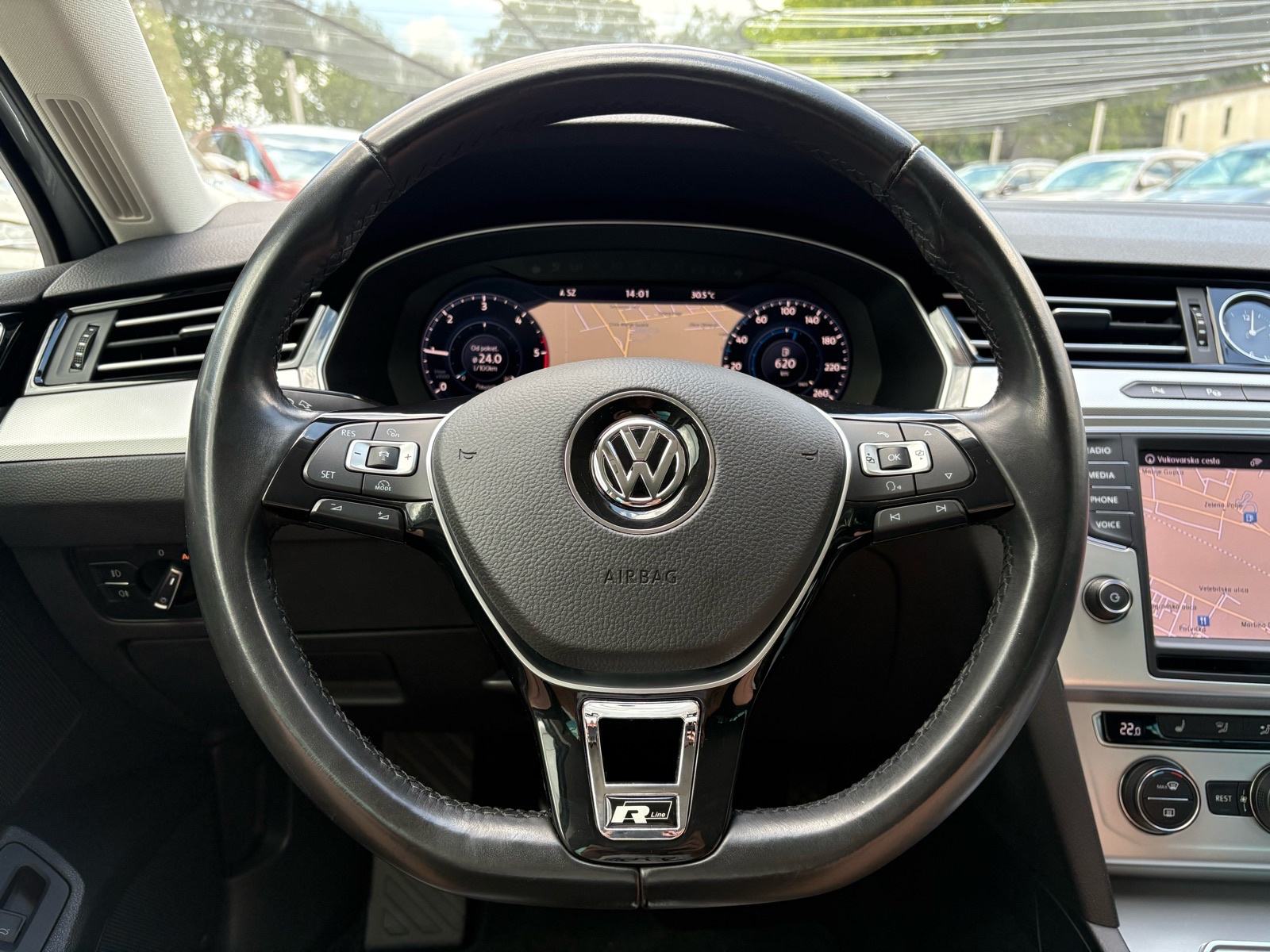 VW Passat Variant 2,0 TDI COMFORTLINE - TECH, fotografija 12