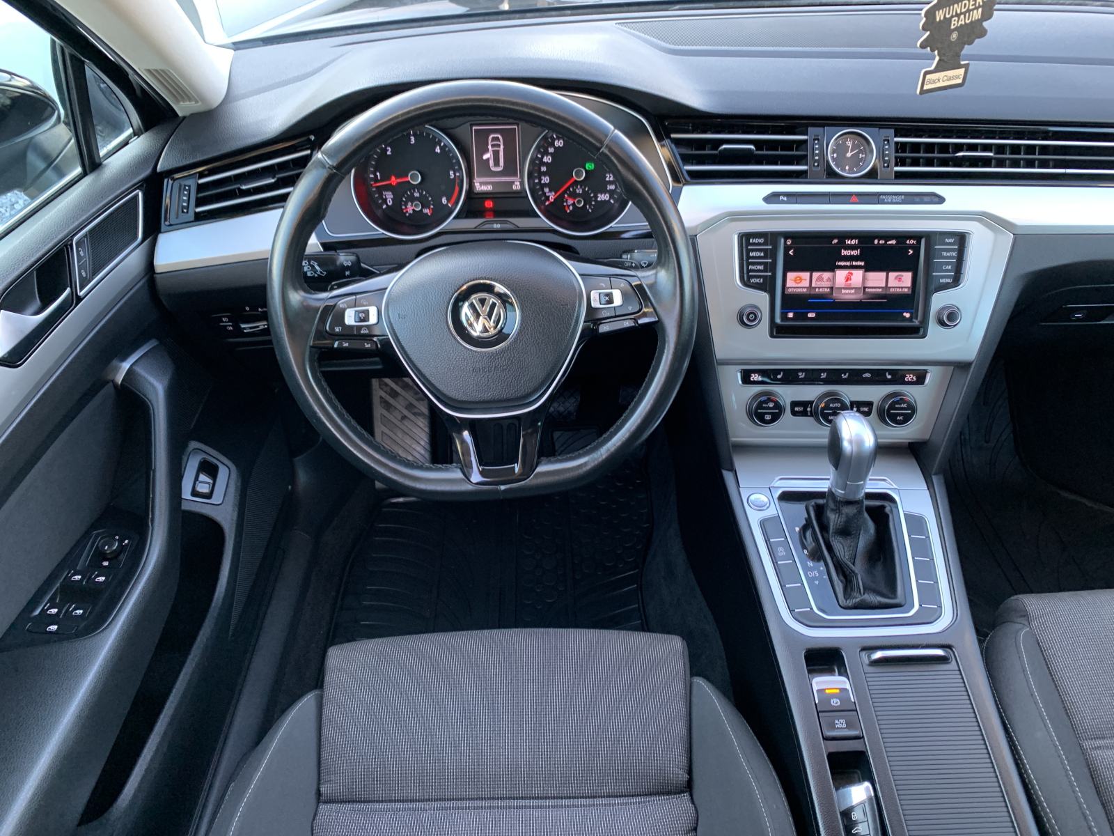 VW Passat Variant 2,0 TDI DSG BMT *ComfortLine* Garancija 12 mj.*, fotografija 8