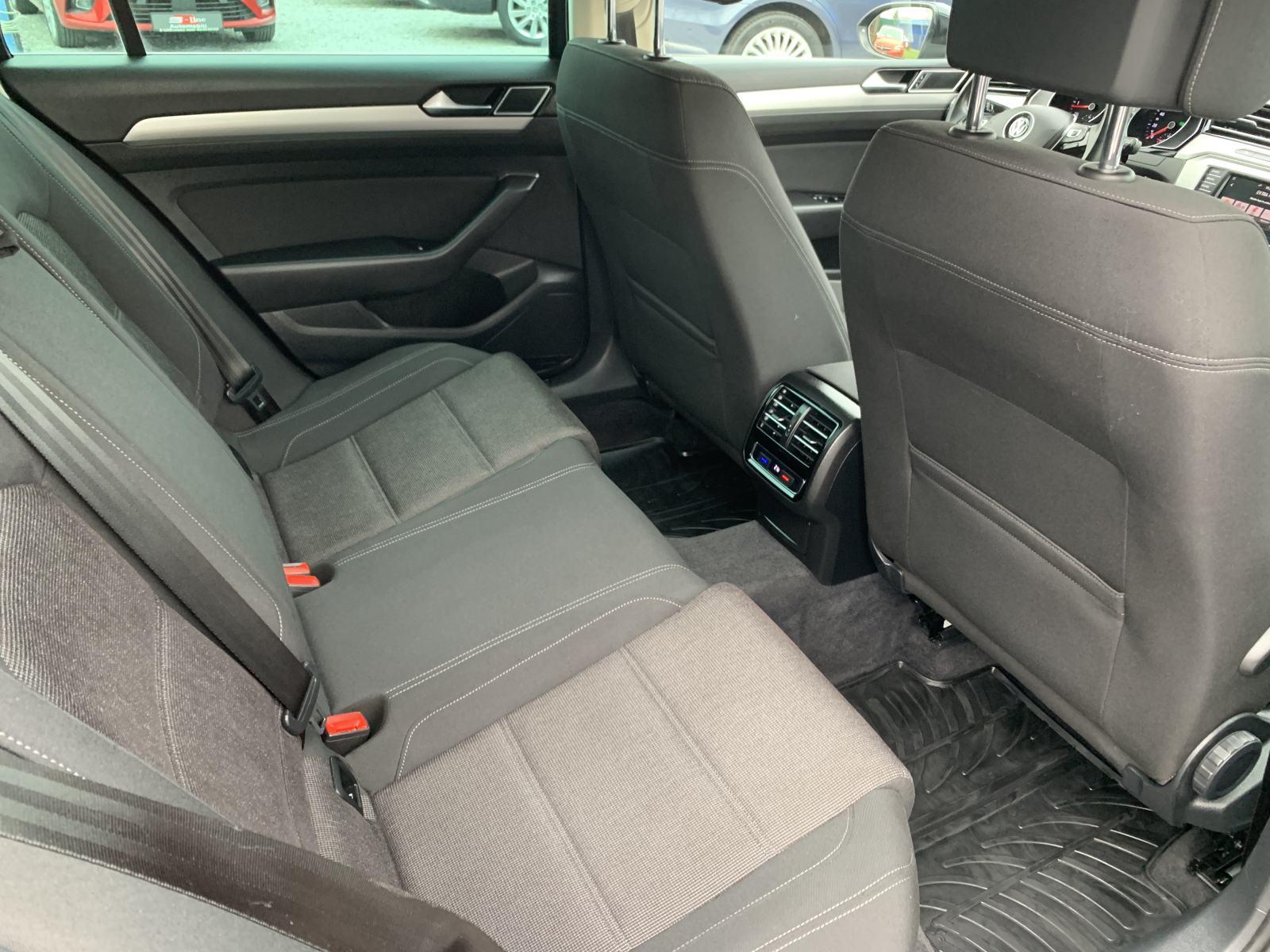 VW Passat Variant 2,0 TDI DSG BMT *ComfortLine* Garancija 12 mj.*, fotografija 14