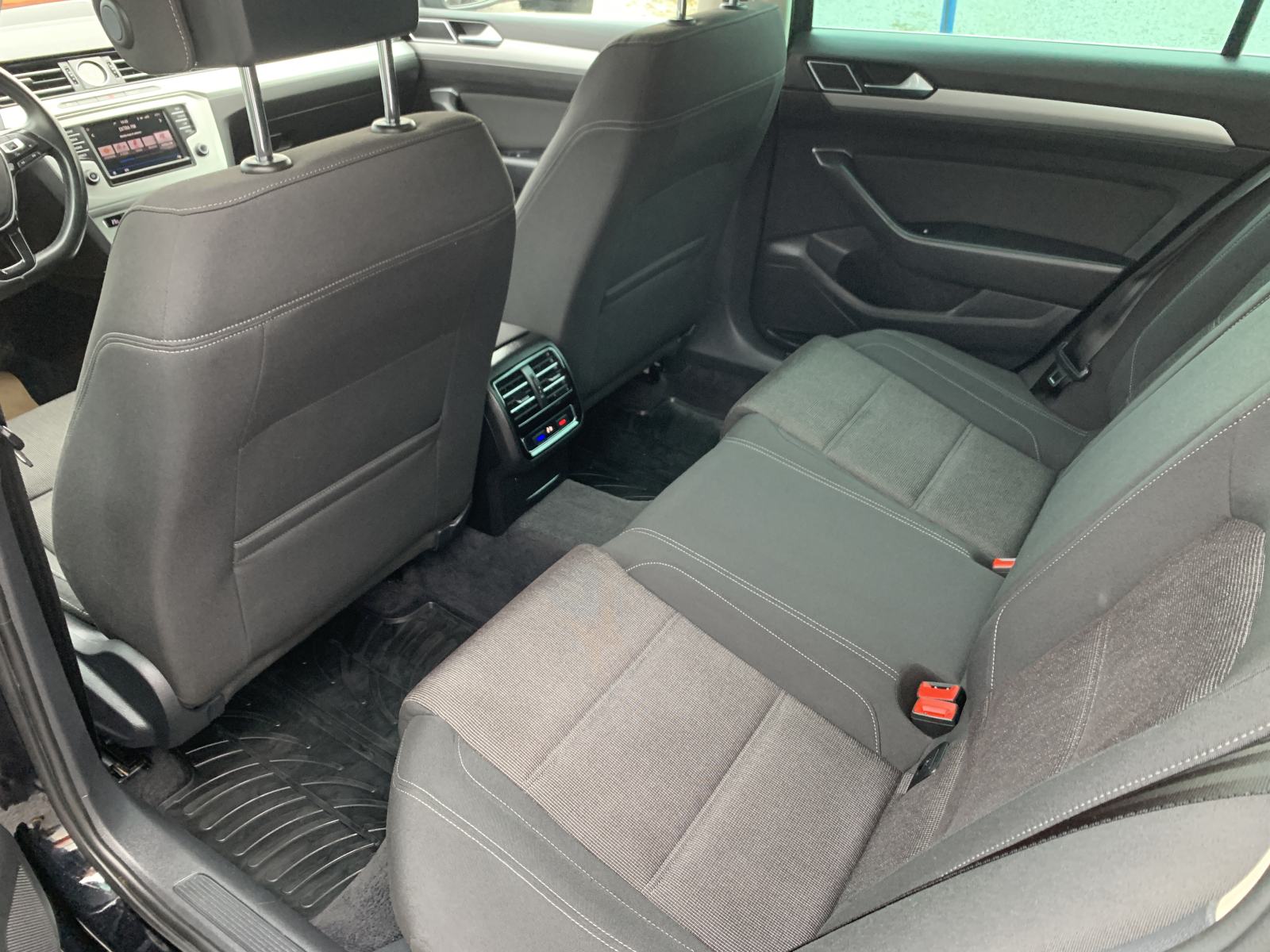 VW Passat Variant 2,0 TDI DSG BMT *ComfortLine* Garancija 12 mj.*, fotografija 15